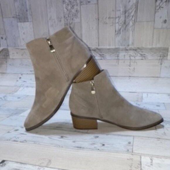 Guilty Soles Vegan Suede Zipper Booties - Picture 4 of 5